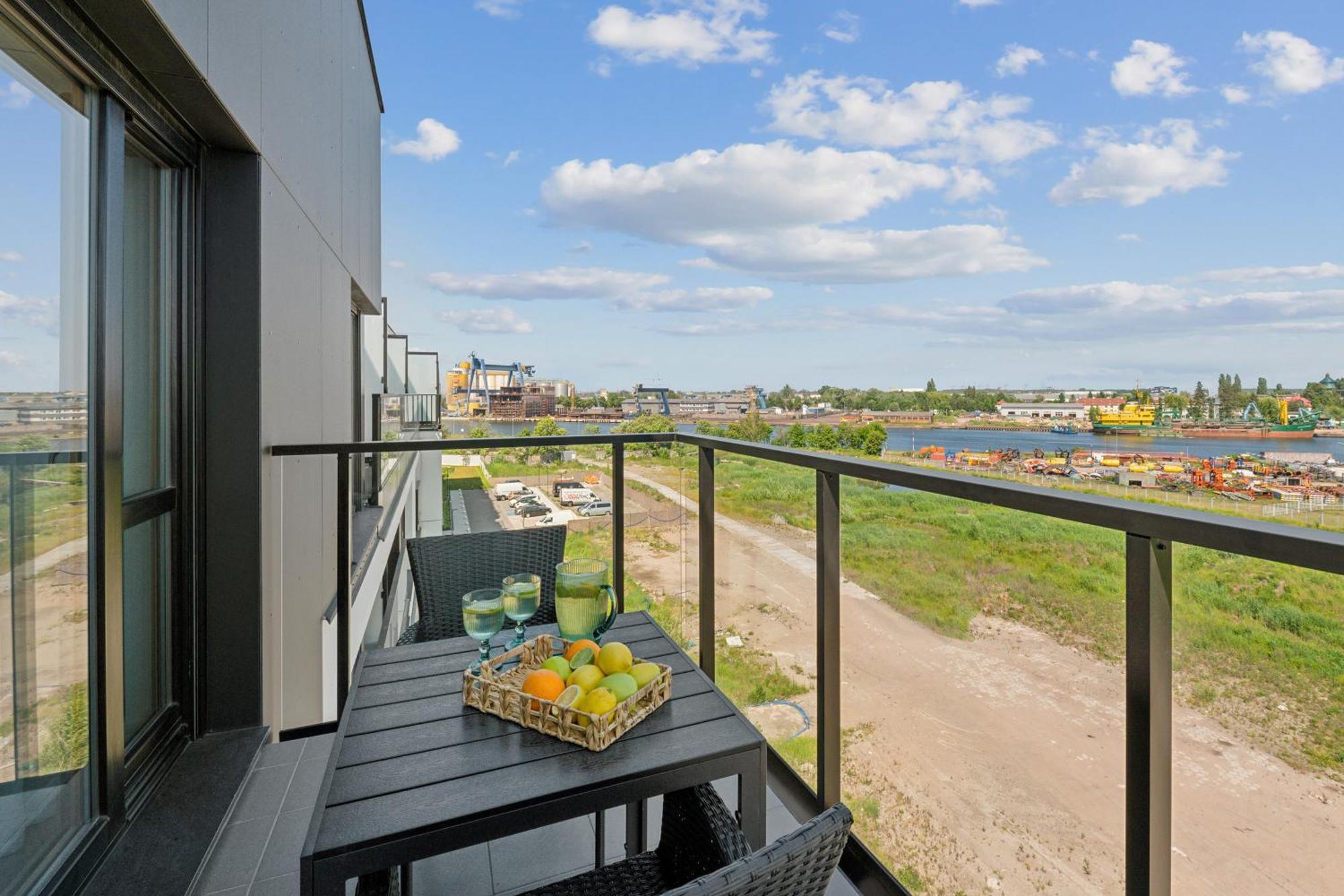 Nadmotlawie Estate Gym, Sauna & Parking By Downtown Apartments Gdansk Dış mekan fotoğraf